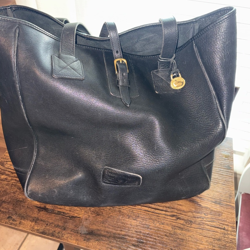 Black Leather  Vintage Dooney & Bourke Shopper Tote Bag